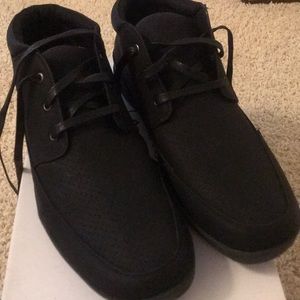 NWT blk nubuck  men’s shoes sz. 11 1/2